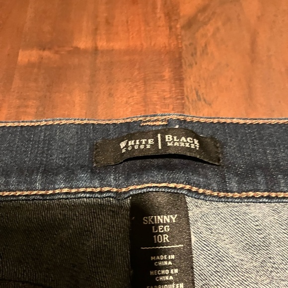 White House Black Market Dark Blue Skinny Jeans - Picture 3 of 6
